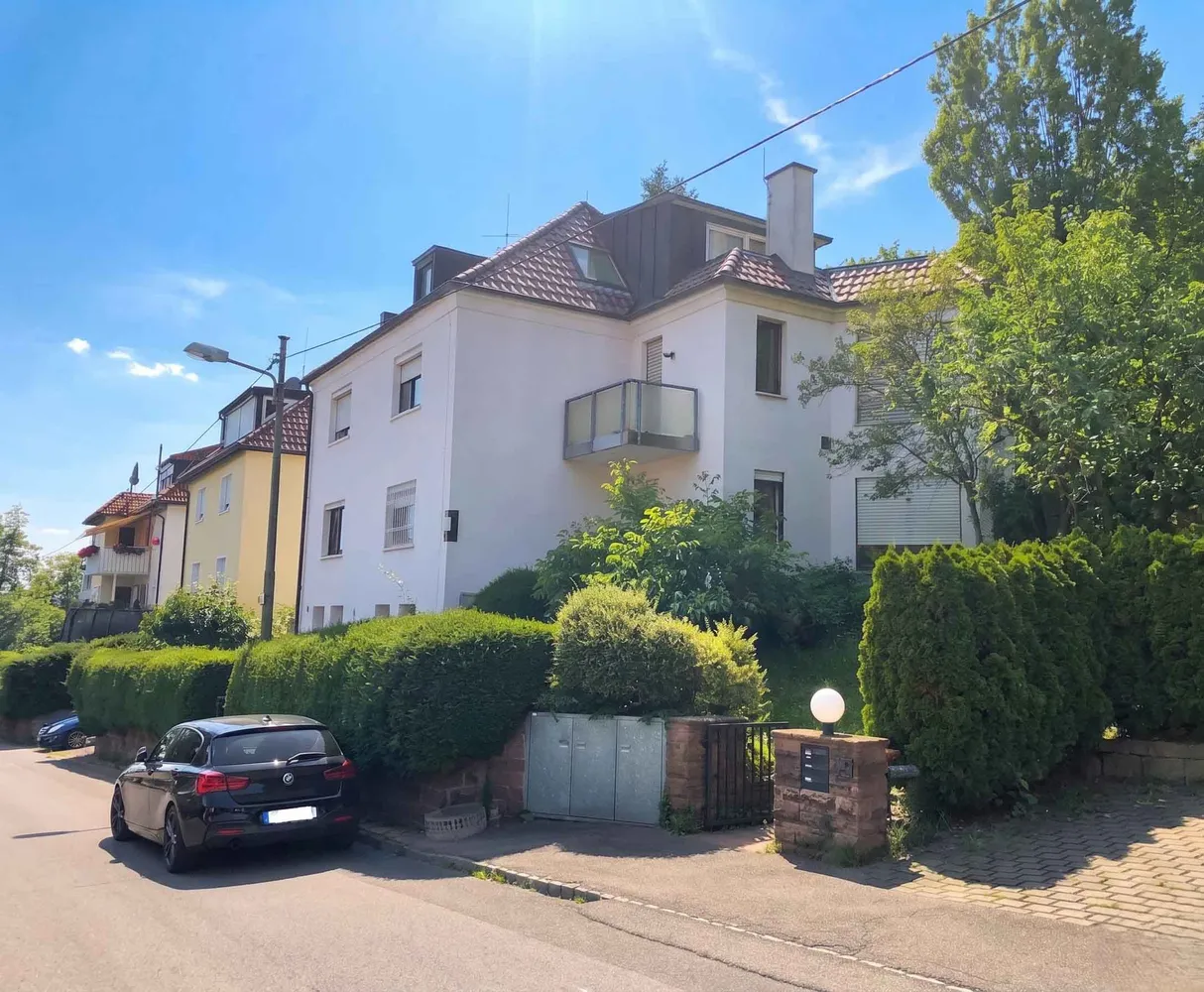 4 Zimmer Wohnung mit 100 m² in Stuttgart – Bild 1