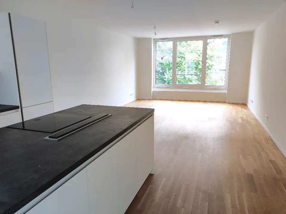 2 Zimmer Wohnung mit 99 m² in Hannover – Bild 1