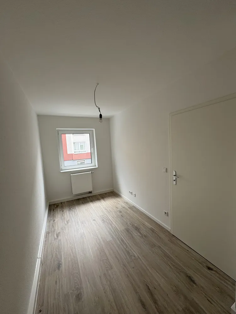 4 Zimmer Wohnung mit 62 m² in Frankfurt am Main – Bild 4