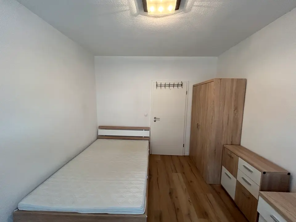 Shared room with 30 m² in Günzburg – Photo 8