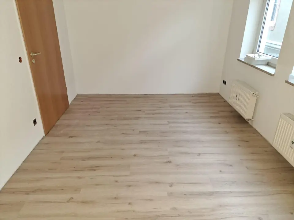 4 Zimmer Wohnung mit 103 m² in Mittweida – Bild 1