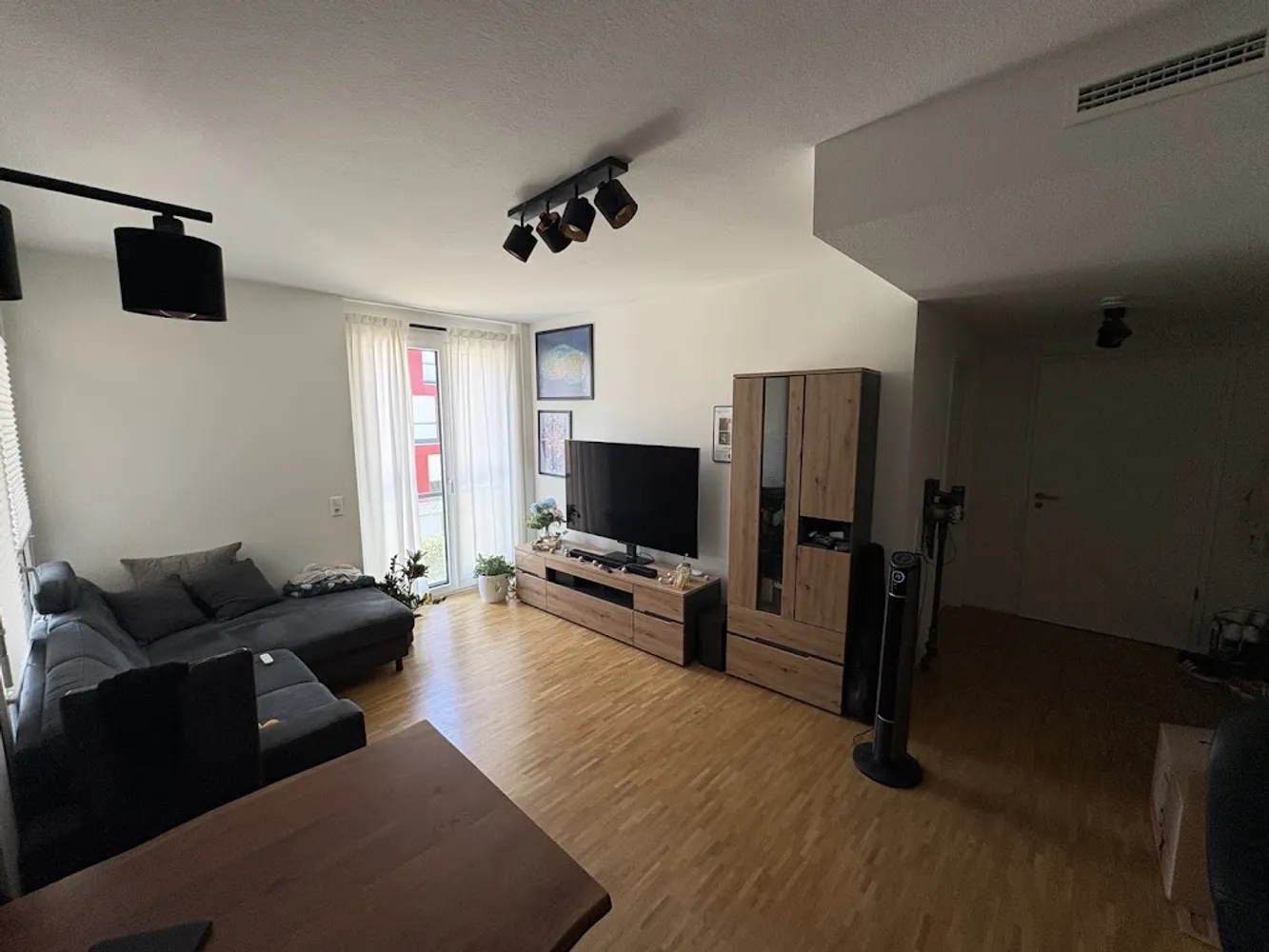 2 Zimmer Wohnung mit 55 m² in Stuttgart – Bild 2