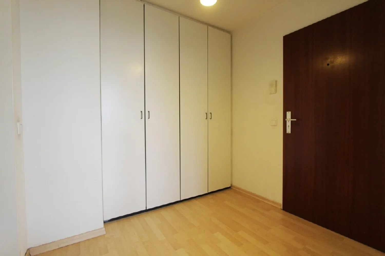1 Zimmer Wohnung mit 29 m² in Düsseldorf – Bild 3