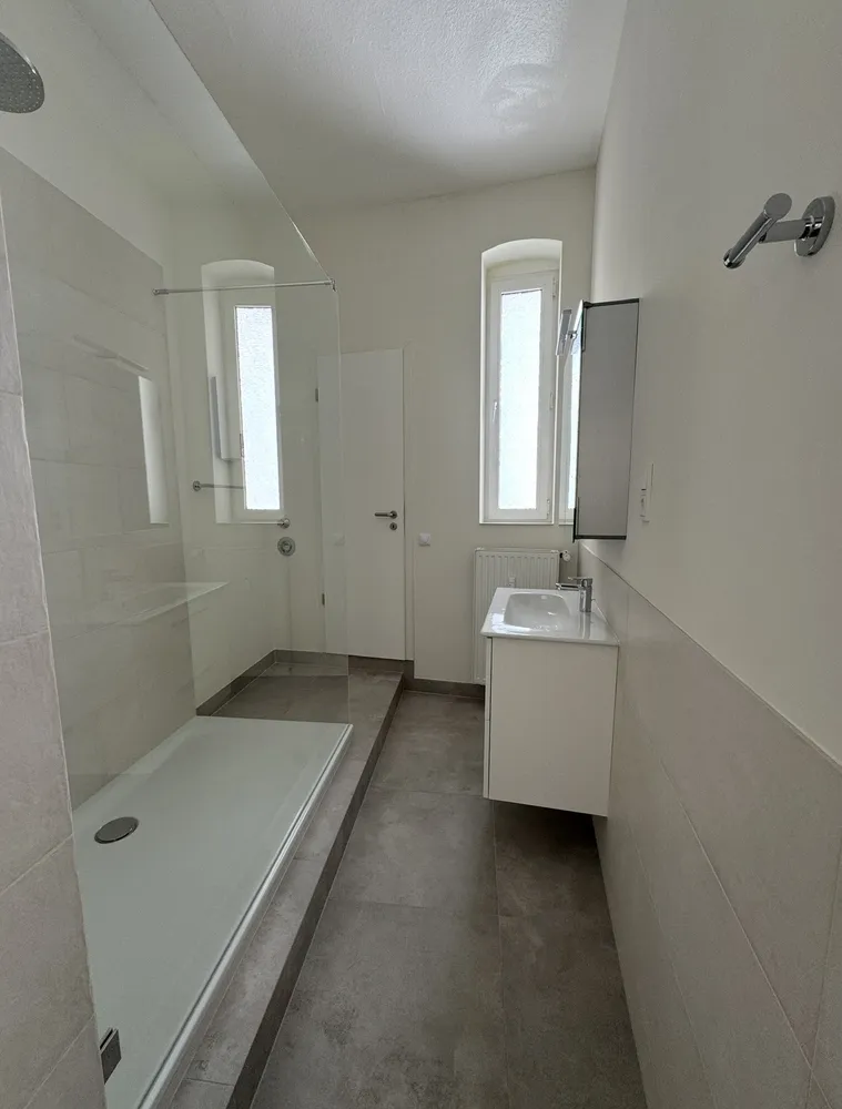 3 Zimmer Wohnung mit 93 m² in Düsseldorf – Bild 3