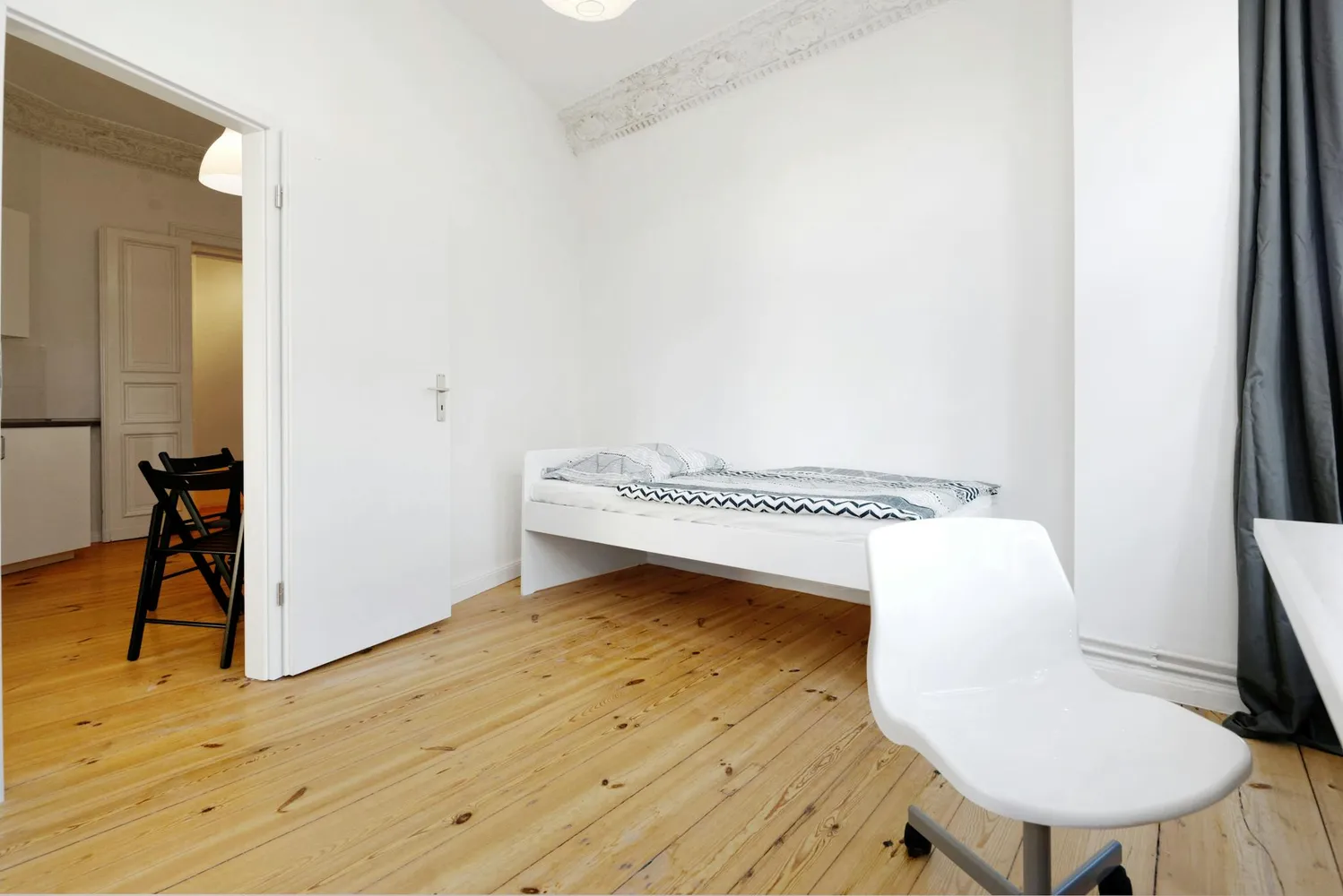 Shared room with 13 m² in Berlin – Photo 2