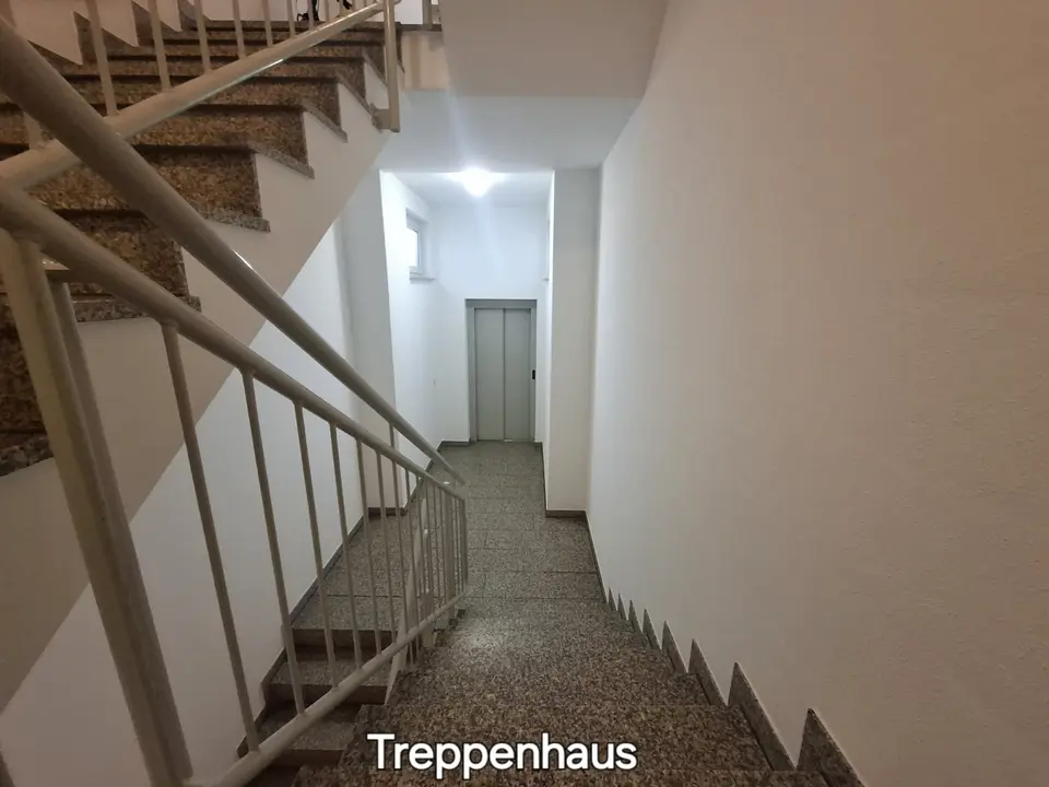 2 Zimmer Wohnung mit 62 m² in Zwickau – Bild 10