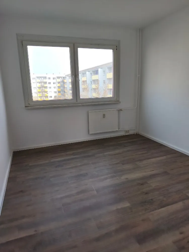 3 Zimmer Wohnung mit 56 m² in Halle (Saale) – Bild 4