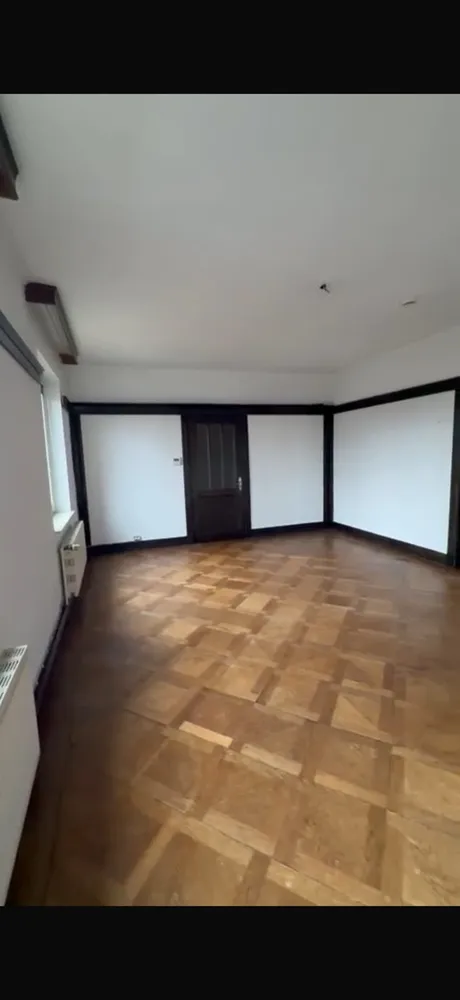 6 Zimmer Wohnung mit 110 m² in Hamburg – Bild 3