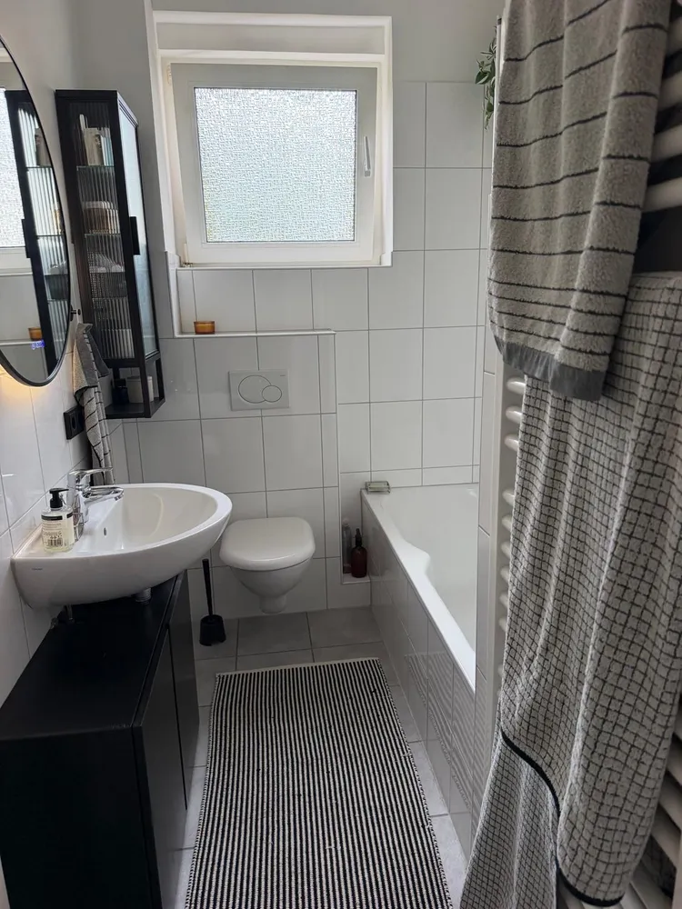 4 Zimmer Wohnung mit 90 m² in Kiel – Bild 2