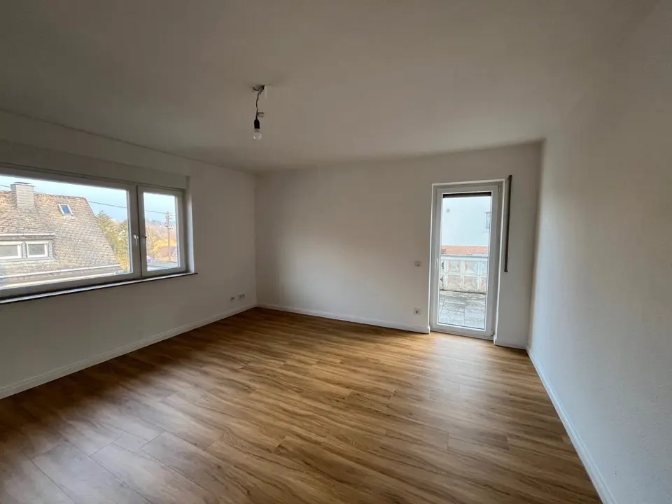 3 Zimmer Wohnung mit 105 m² in Siegen – Bild 4