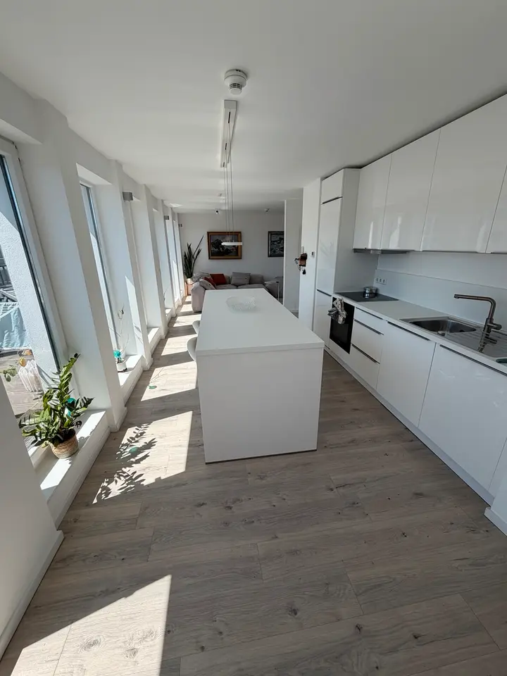 3 Zimmer Wohnung mit 70 m² in Düsseldorf – Bild 4