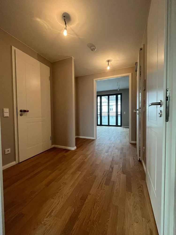 2 Zimmer Wohnung mit 72 m² in Berlin – Bild 11
