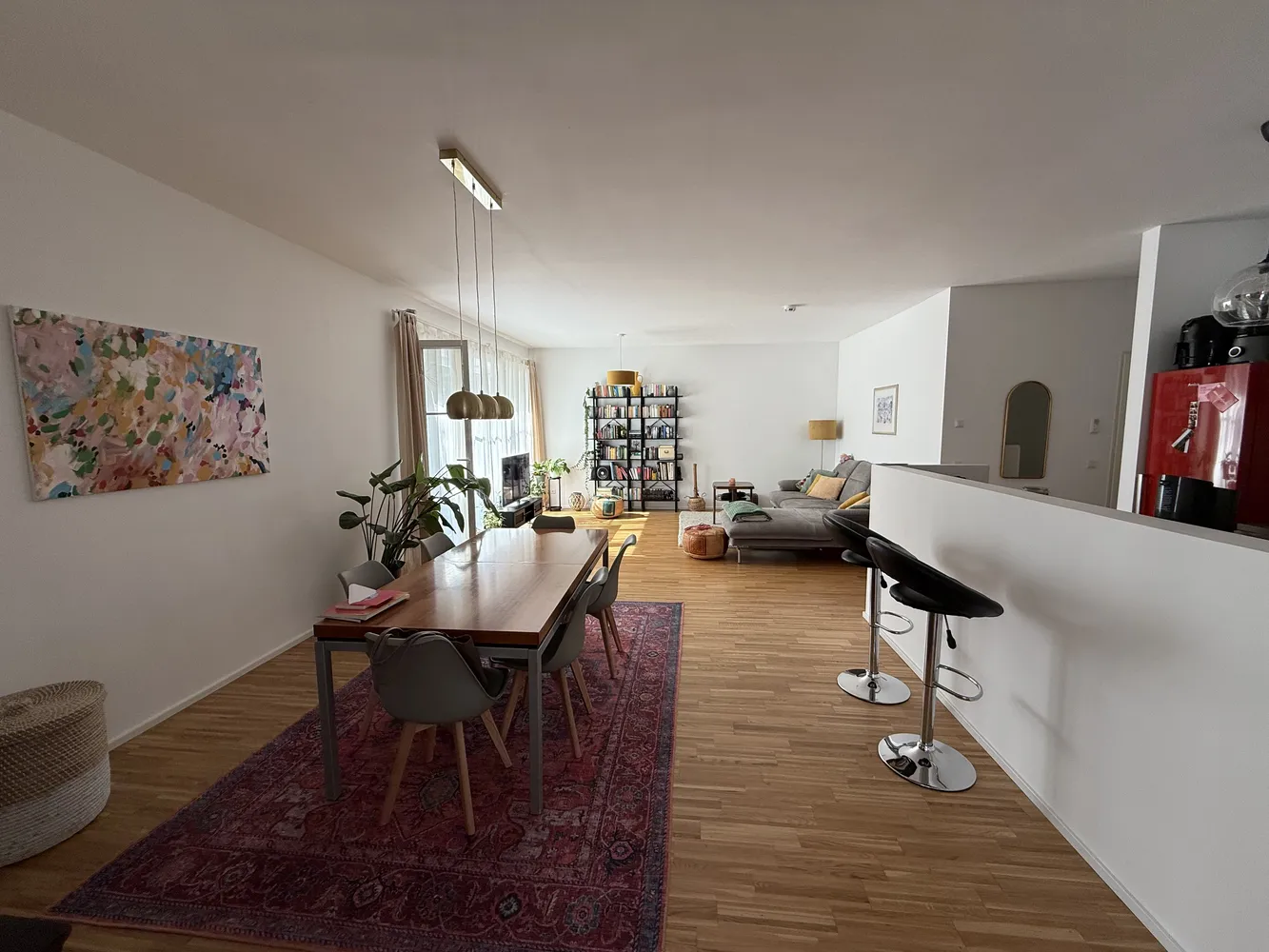 4 Zimmer Wohnung mit 123 m² in Stuttgart – Bild 2
