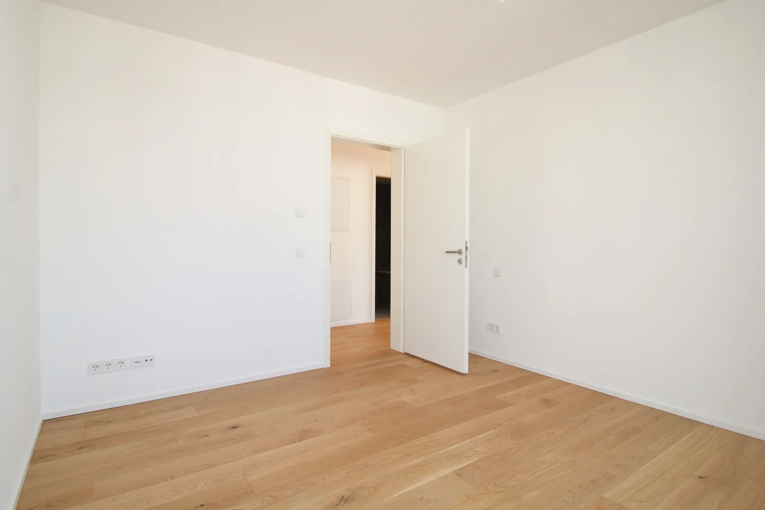 3 Zimmer Wohnung mit 92 m² in München – Bild 12