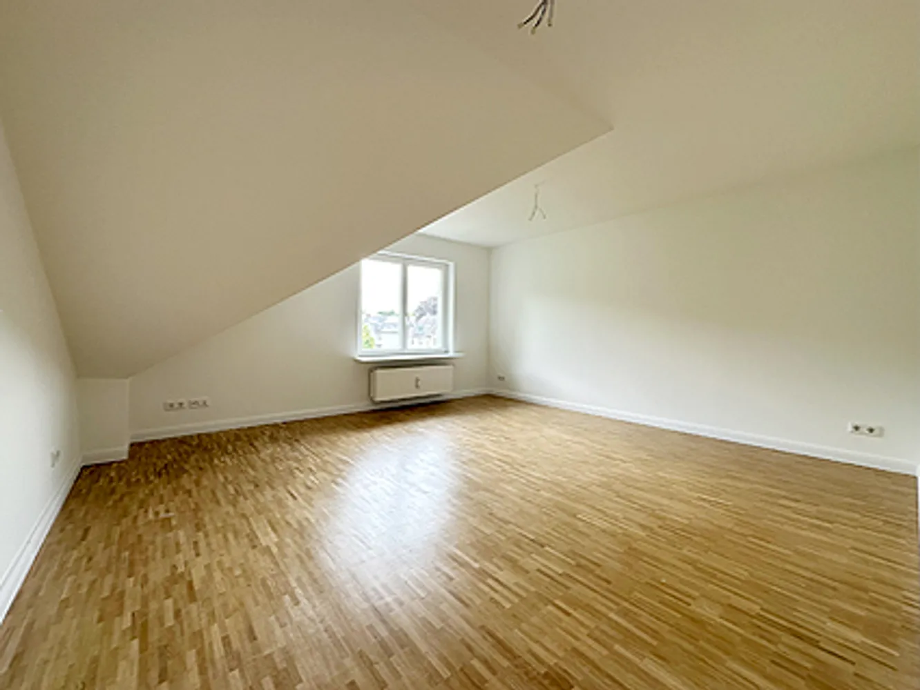 4 Zimmer Wohnung mit 116 m² in Hamburg – Bild 7