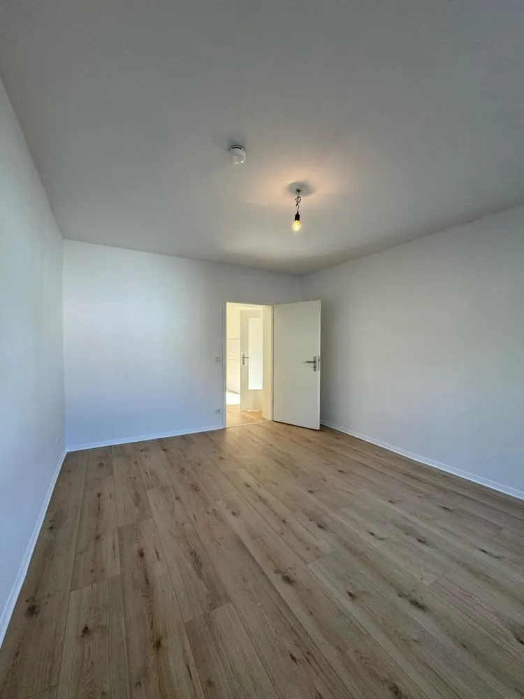 2 Zimmer Wohnung mit 74 m² in Wuppertal – Bild 7