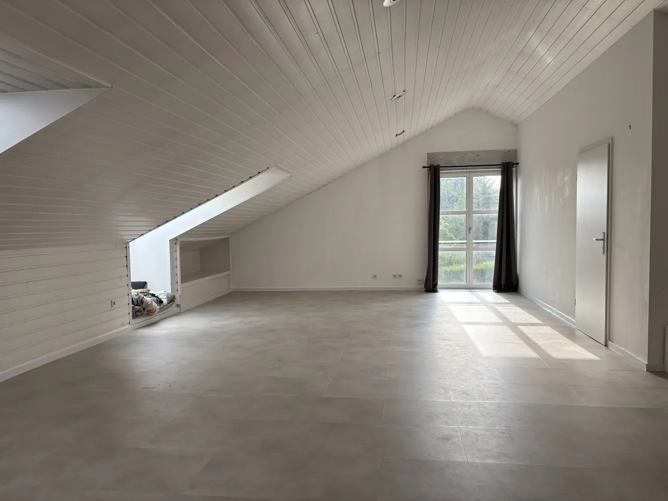 2 Zimmer Wohnung mit 88 m² in Neuss – Bild 1