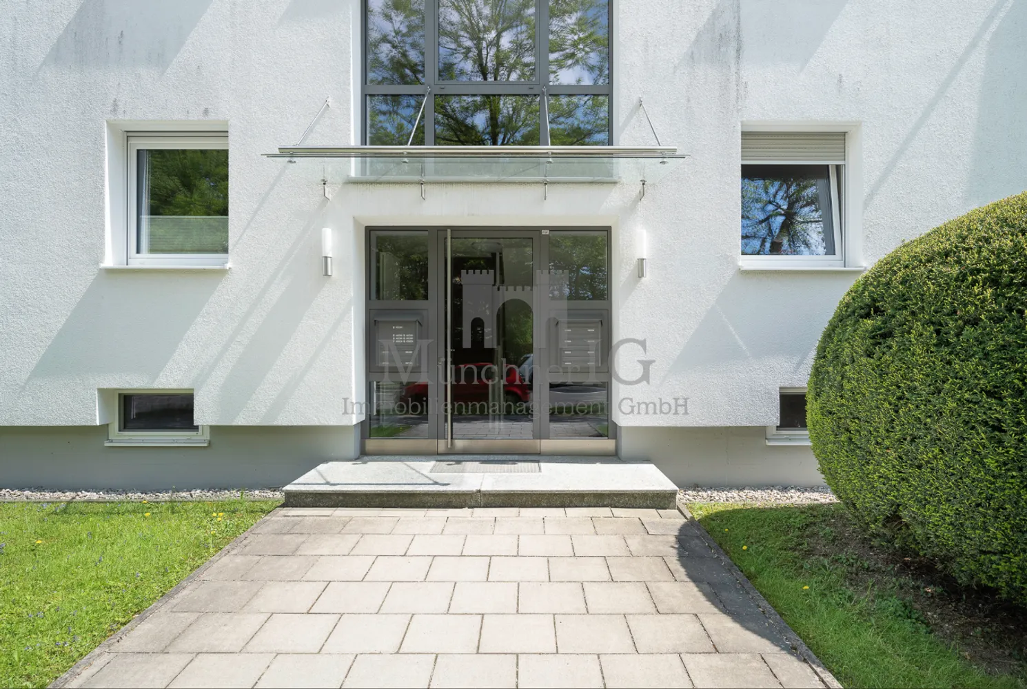 3 Zimmer Wohnung mit 95 m² in München – Bild 1
