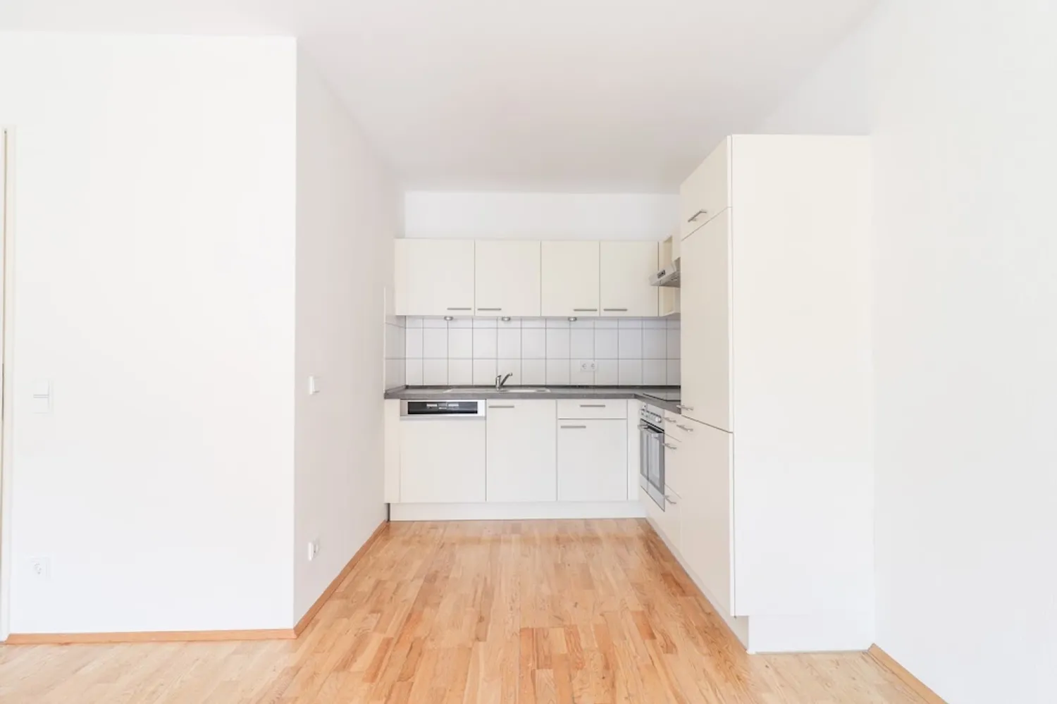 2 room apartment with 59 m² in Frankfurt am Main – Photo 3