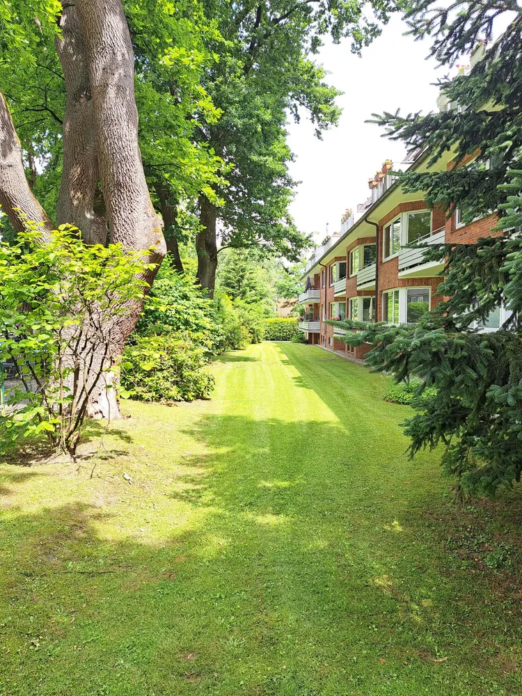 3 Zimmer Wohnung mit 116 m² in Hamburg – Bild 2