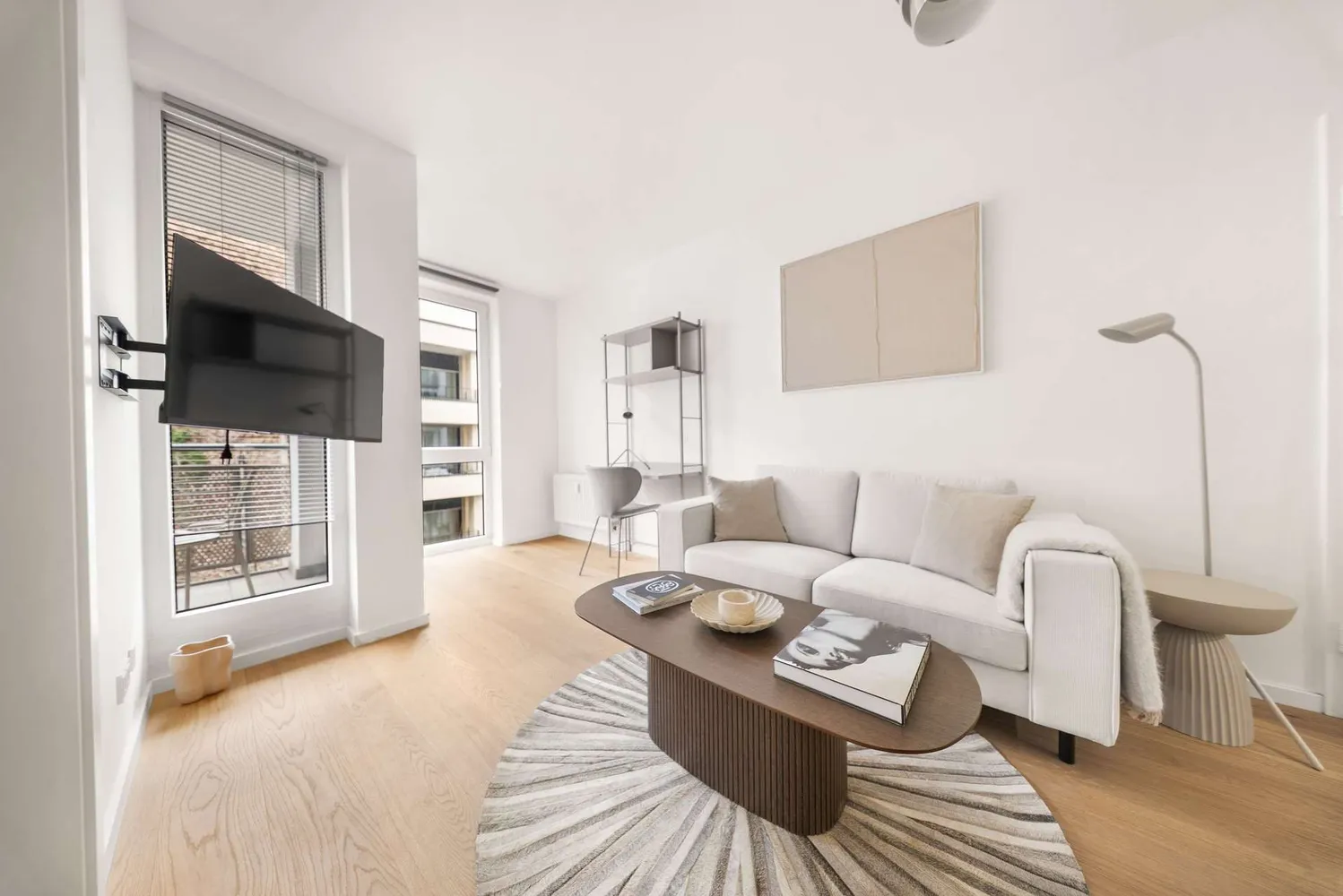 2 Zimmer Wohnung mit 43 m² in Berlin – Bild 1