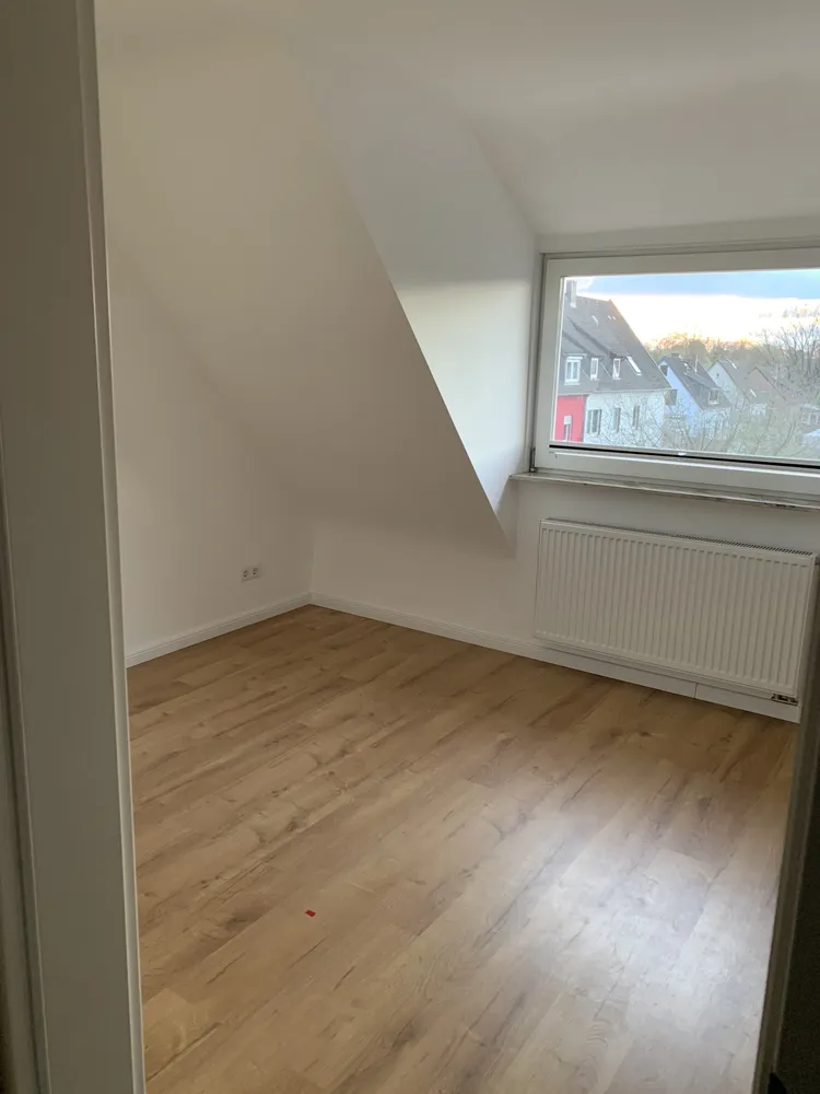 4 Zimmer Wohnung mit 80 m² in Hannover – Bild 5