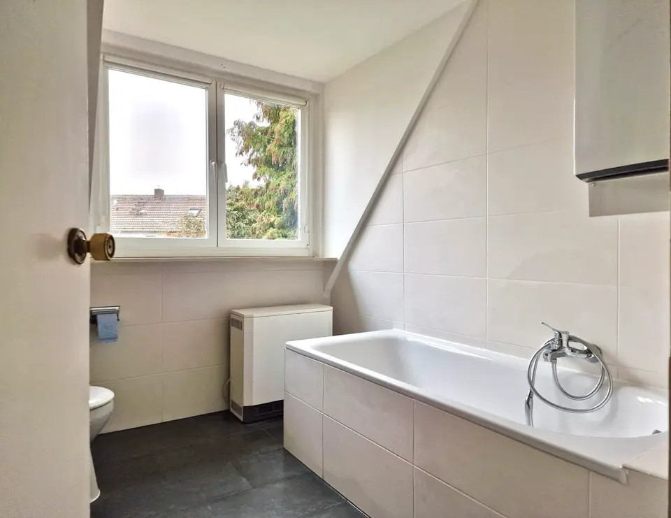 4 Zimmer Wohnung mit 103 m² in Kassel – Bild 5