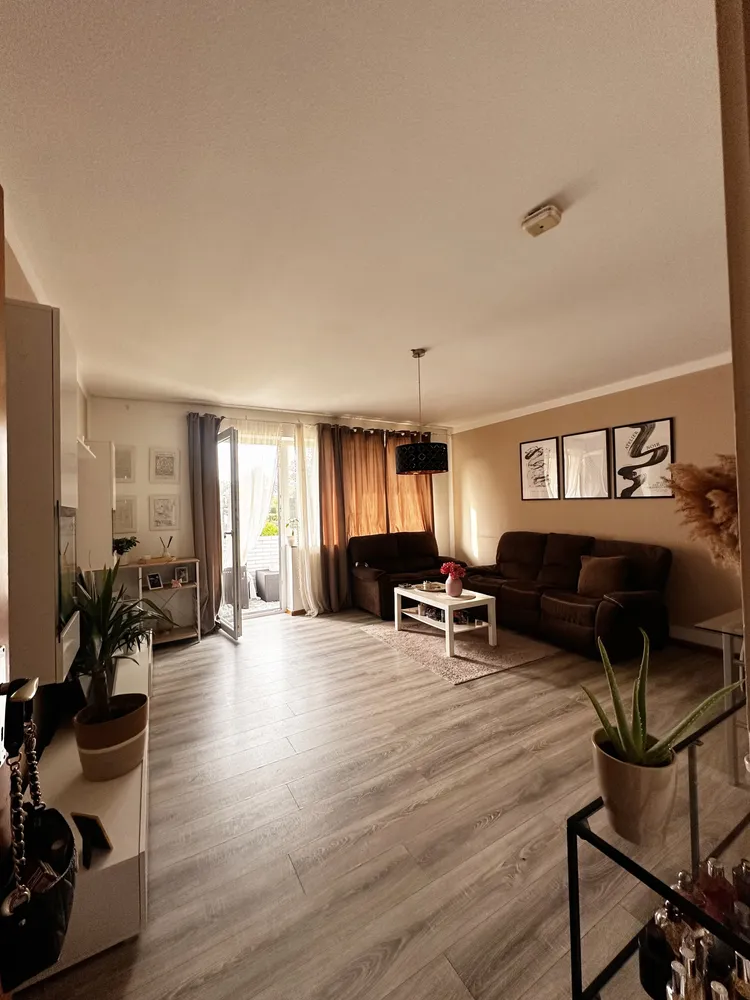 2 Zimmer Wohnung mit 55 m² in Köln – Bild 2