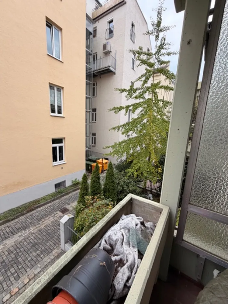 4 Zimmer Wohnung mit 95 m² in Augsburg – Bild 3