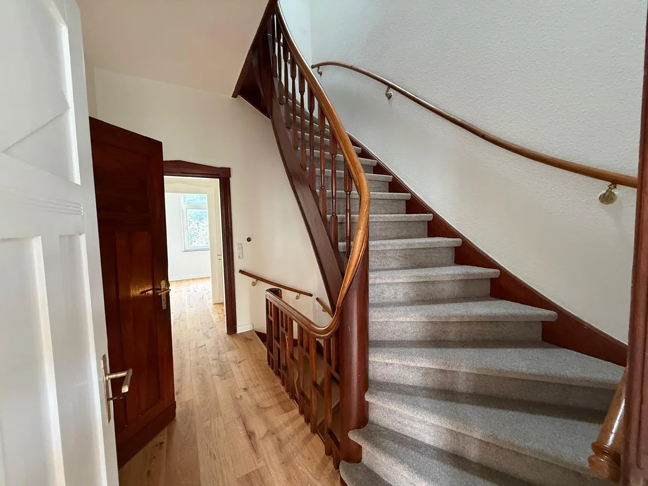 6 Zimmer Wohnung mit 123 m² in Bremen – Bild 9