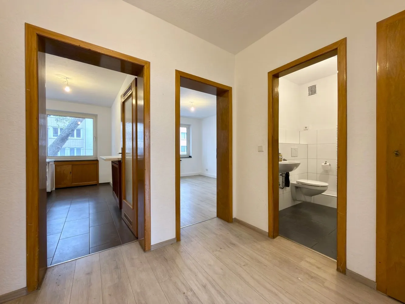 2 Zimmer Wohnung mit 55 m² in Krefeld – Bild 4