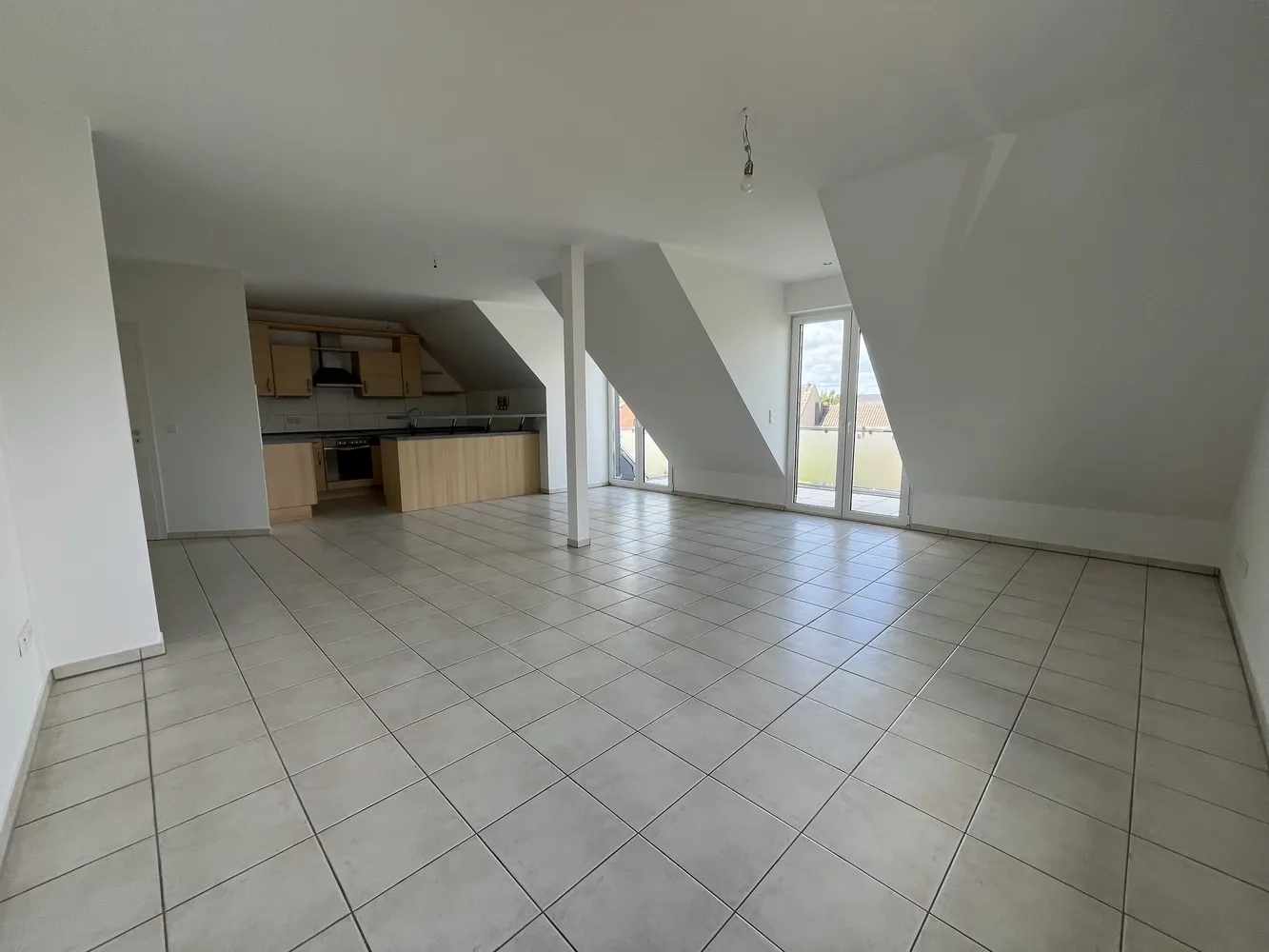 2 room apartment with 68 m² in Düsseldorf – Photo 5