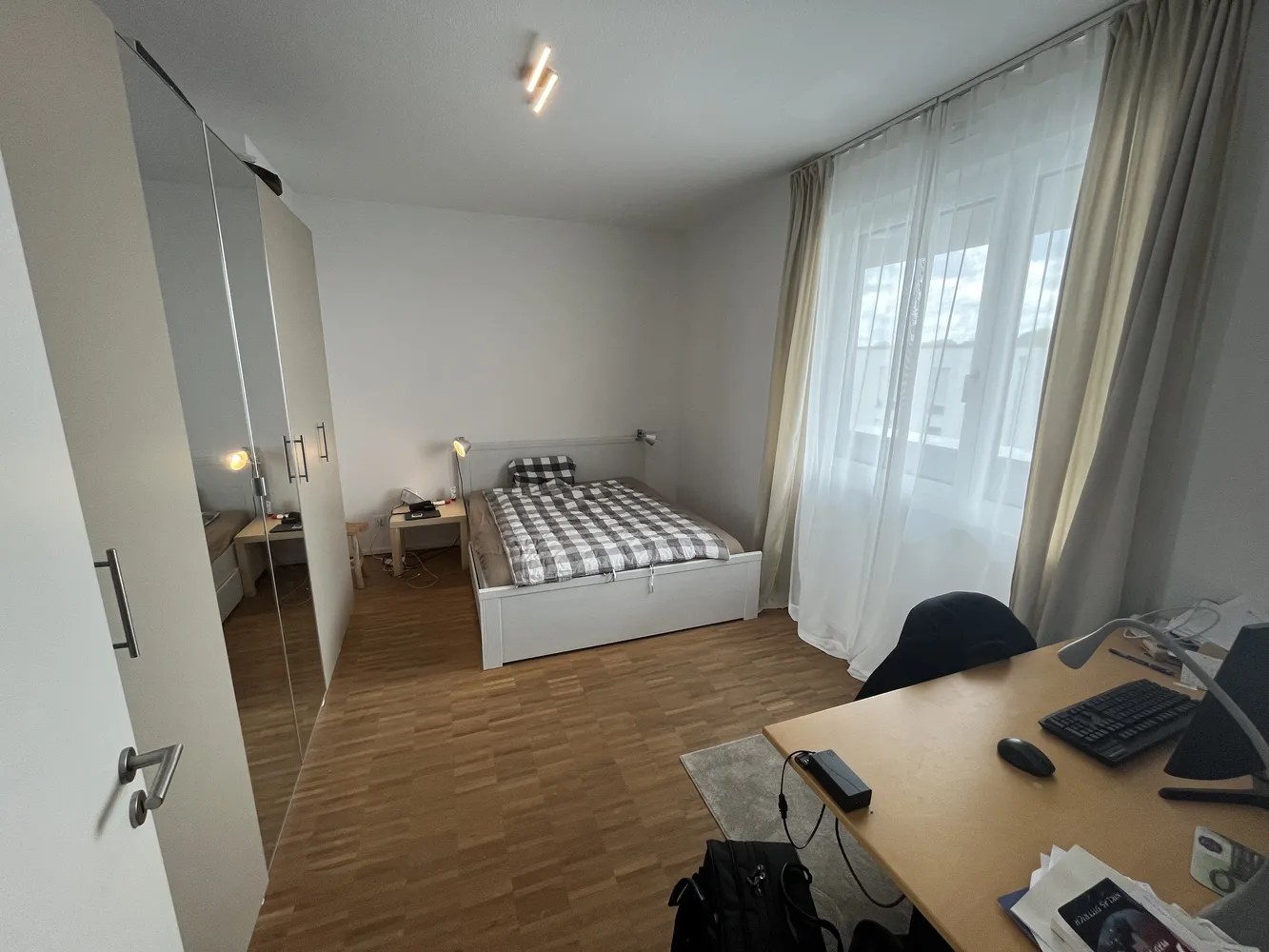 2 Zimmer Wohnung mit 65 m² in Düsseldorf – Bild 3