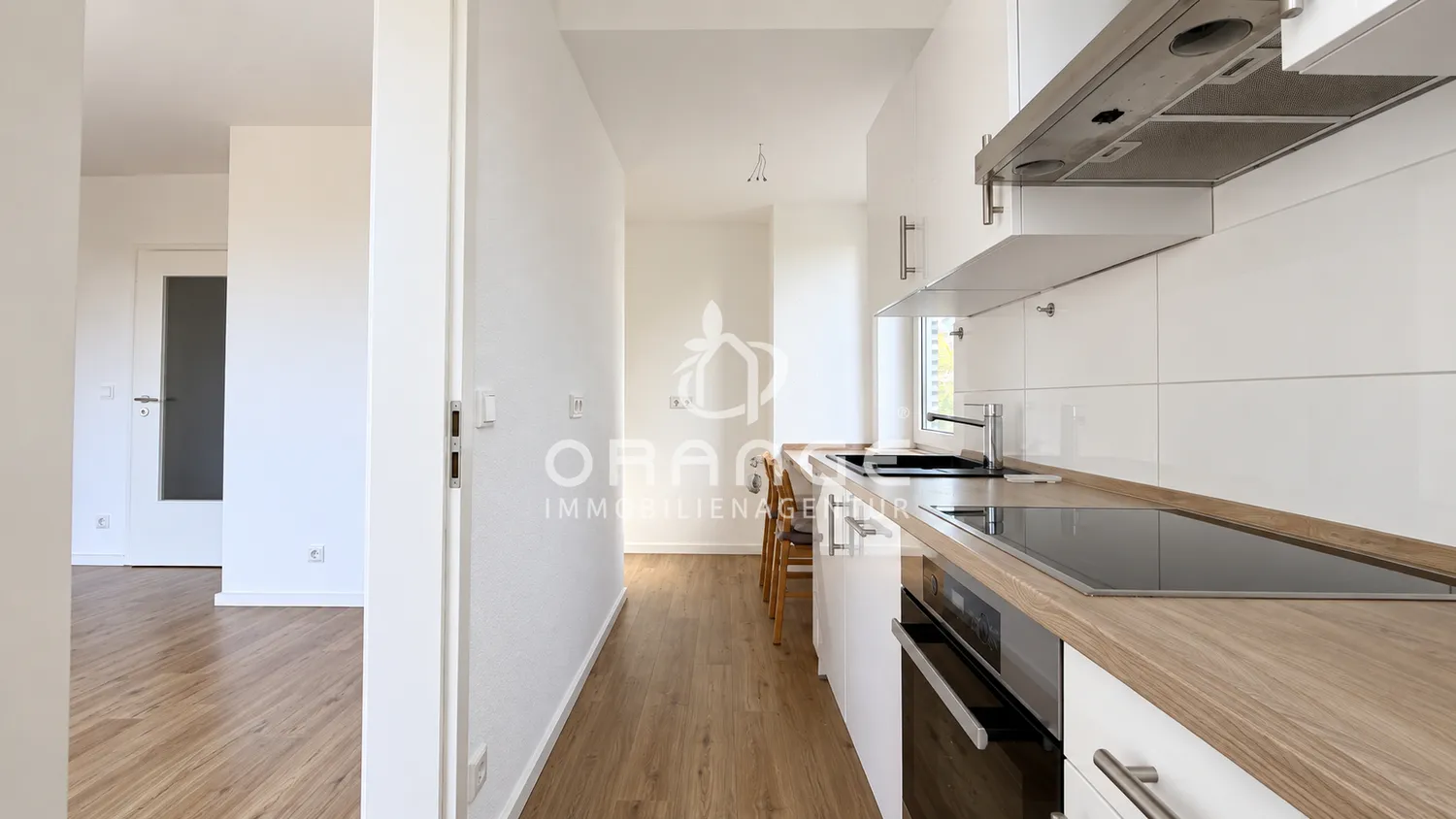 2 room apartment with 73 m² in Düsseldorf – Photo 1