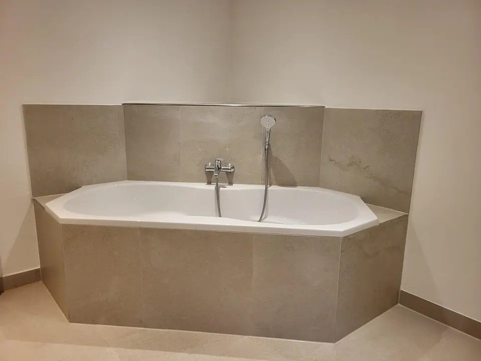 8 Zimmer Wohnung mit 305 m² in Weilheim in Oberbayern – Bild 10