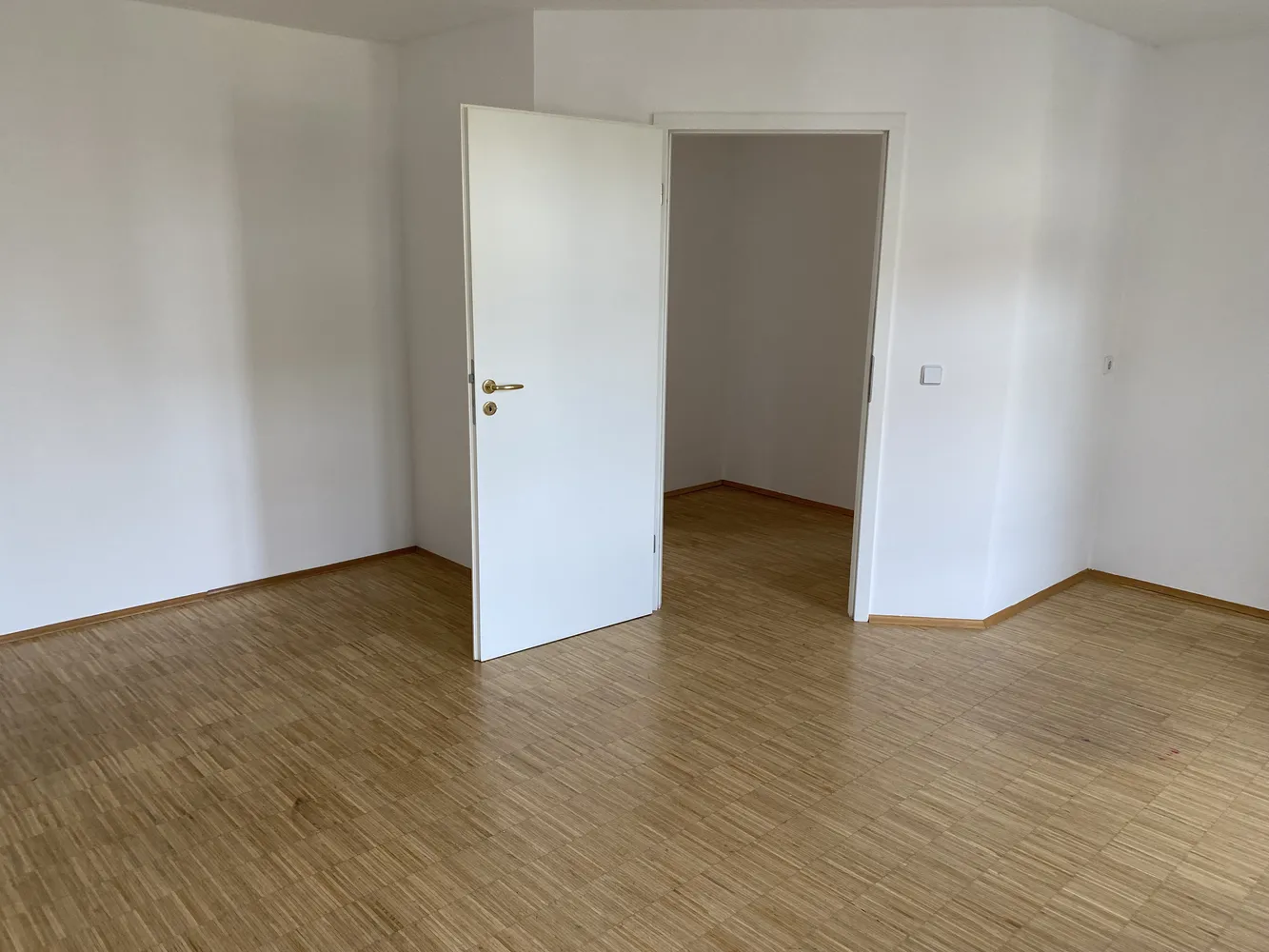 3 Zimmer Wohnung mit 127 m² in Halle (Saale) – Bild 7