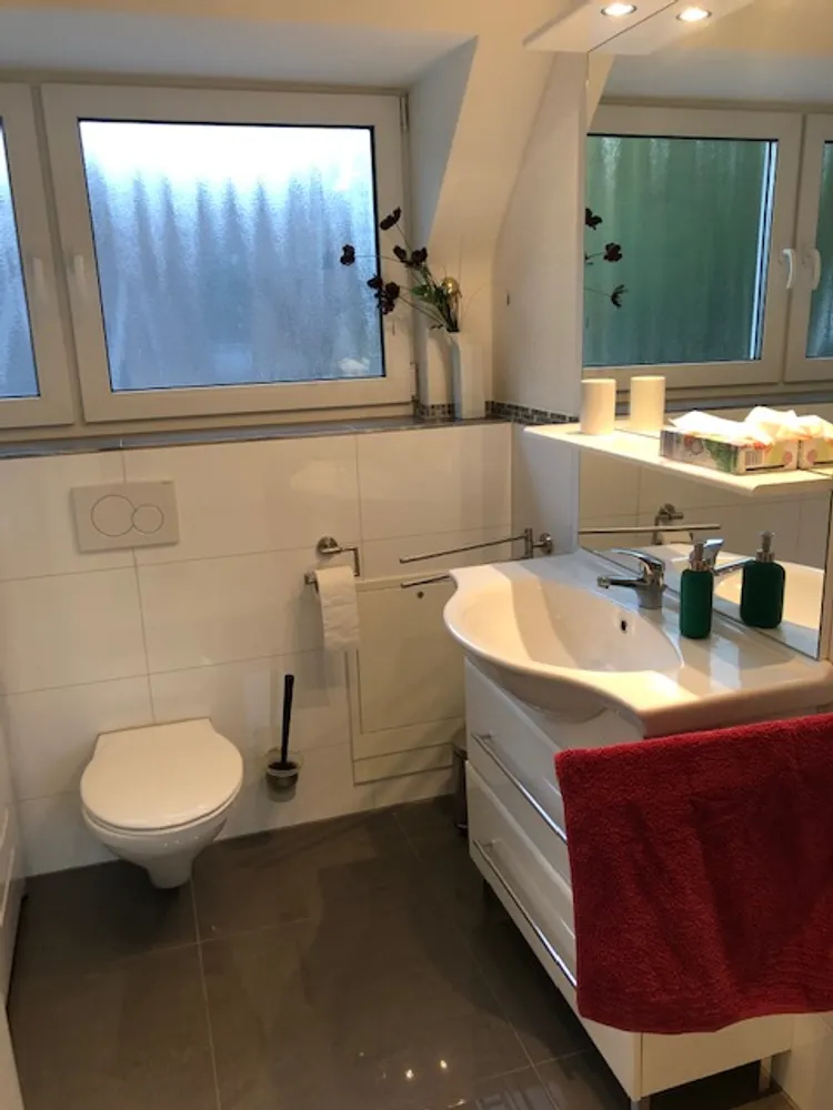 2 Zimmer Wohnung mit 50 m² in Ratingen – Bild 1