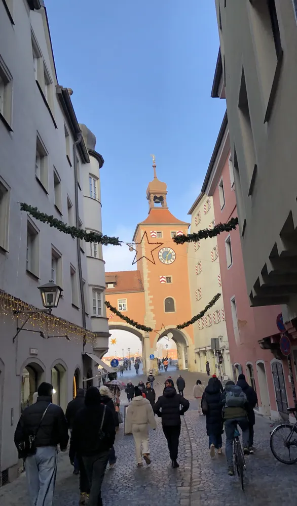 2 Zimmer Wohnung mit 60 m² in Regensburg – Bild 1