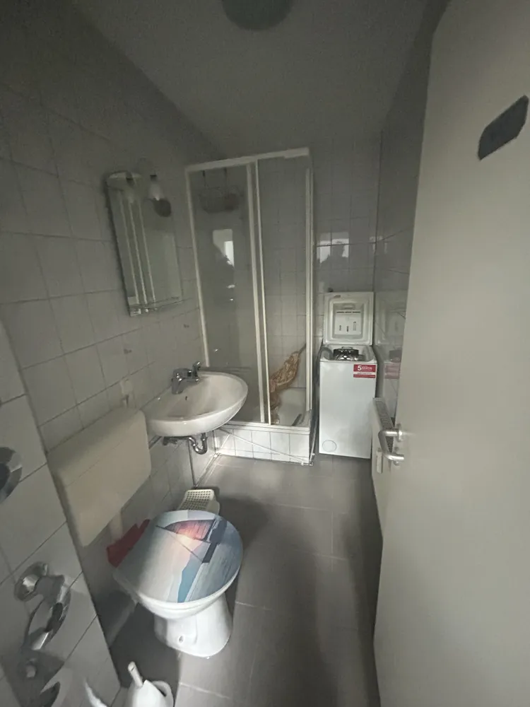 2 room apartment with 60 m² in Frankfurt am Main – Photo 7