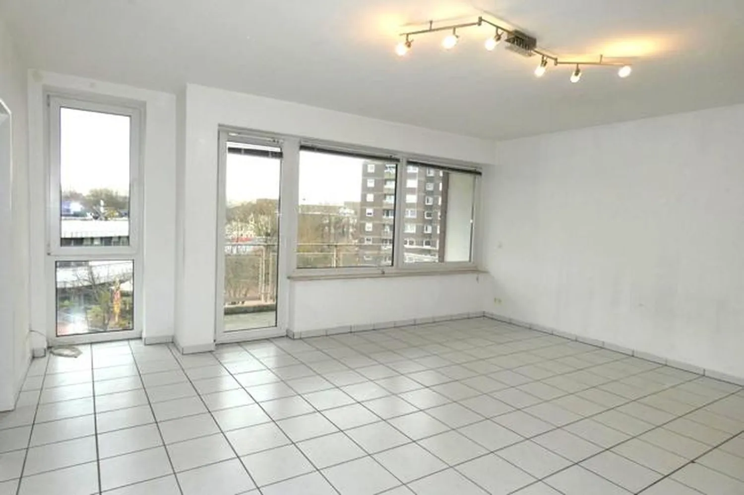 2 Zimmer Wohnung mit 48 m² in Duisburg – Bild 6