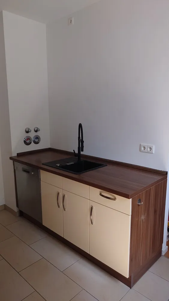 2 Zimmer Wohnung mit 81 m² in Berlin – Bild 7