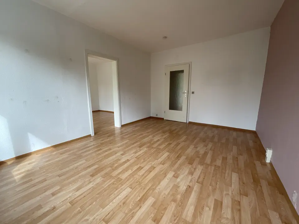 2 Zimmer Wohnung mit 47 m² in Suhl – Bild 3