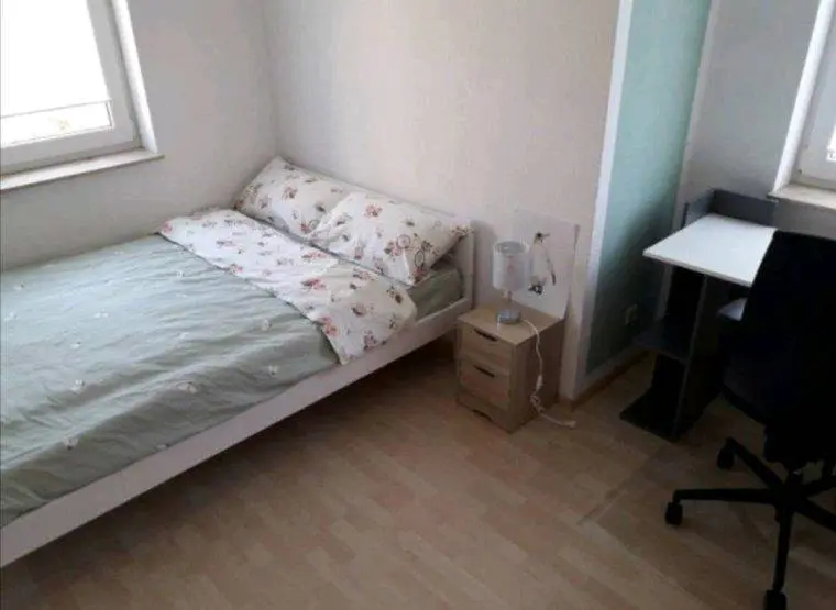 WG-Zimmer mit 73 m² in Bietigheim-Bissingen – Bild 2