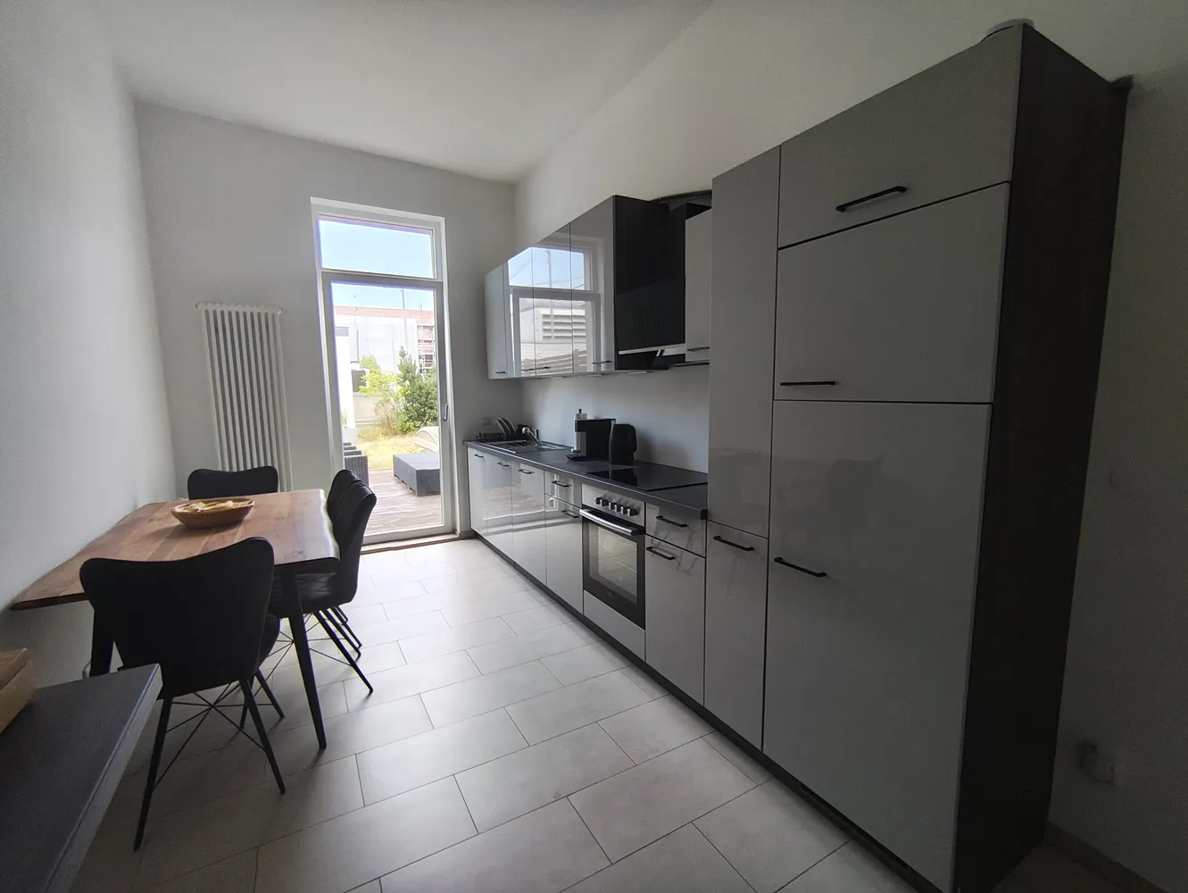 2 Zimmer Wohnung mit 80 m² in Wiesbaden – Bild 6