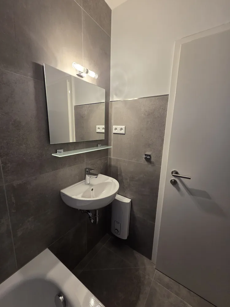 1 room apartment with 35 m² in Dormagen – Photo 4