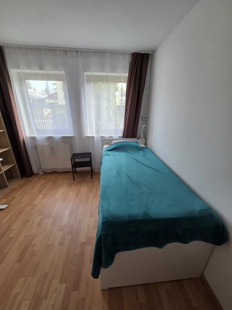 WG-Zimmer mit 14 m² in München – Bild 4