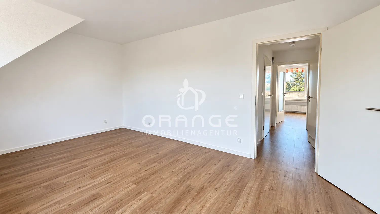 2 room apartment with 73 m² in Düsseldorf – Photo 12