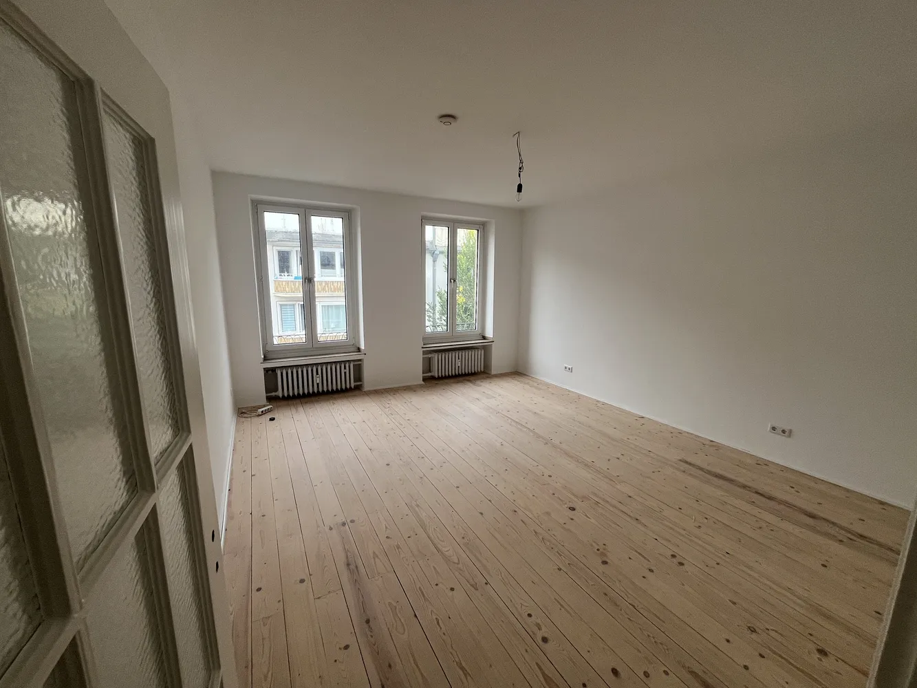 2 room apartment with 83 m² in Düsseldorf – Photo 6