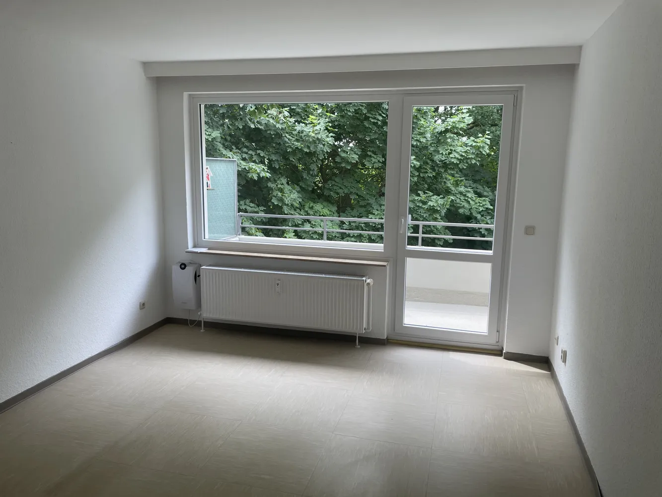 4 Zimmer Wohnung mit 82 m² in Lübeck – Bild 2