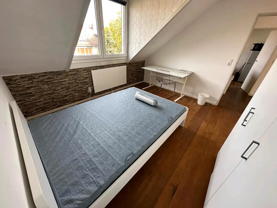 WG-Zimmer mit 90 m² in Frankfurt am Main – Bild 1